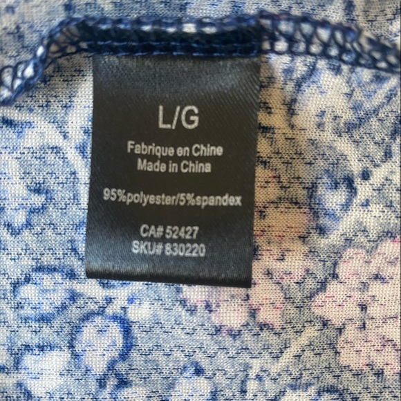 Lily Morgan vest with flower and zip. With pockets - Picture 9 of 10